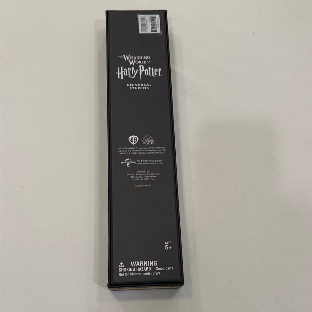 NWT Universal 2nd generation Harry Potter Magic Wand with Box and Instructions - Picture 2 of 4